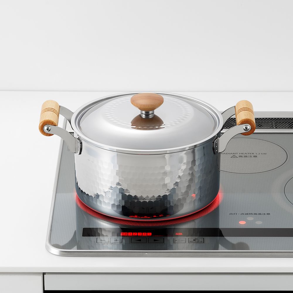 Marmite martelée Yukihira 22 cm