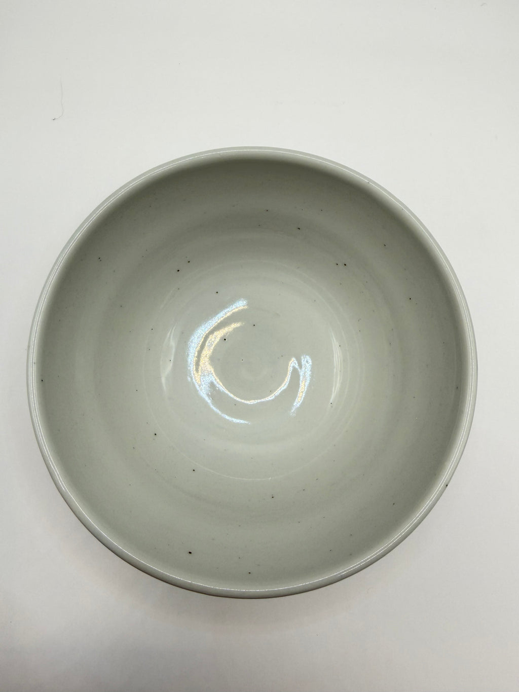 Bol japonais en porcelaine, décor sometsuke bleu et rose
