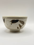 Bol e-Garatsu, décor floral peint