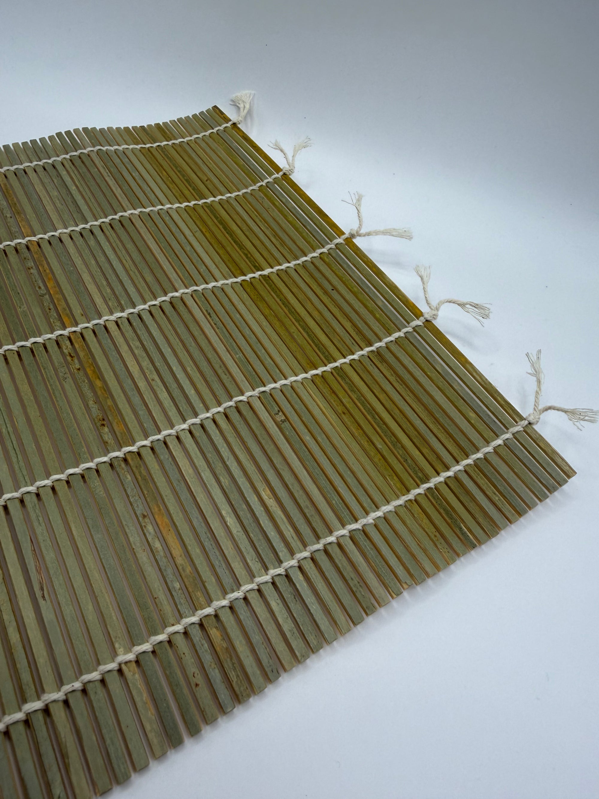 Makisu en bambou naturel 24x24