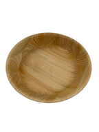 Bol Hikiyose ovale en bois tourné, format moyen, grain de bois clair en éventail, fond blanc