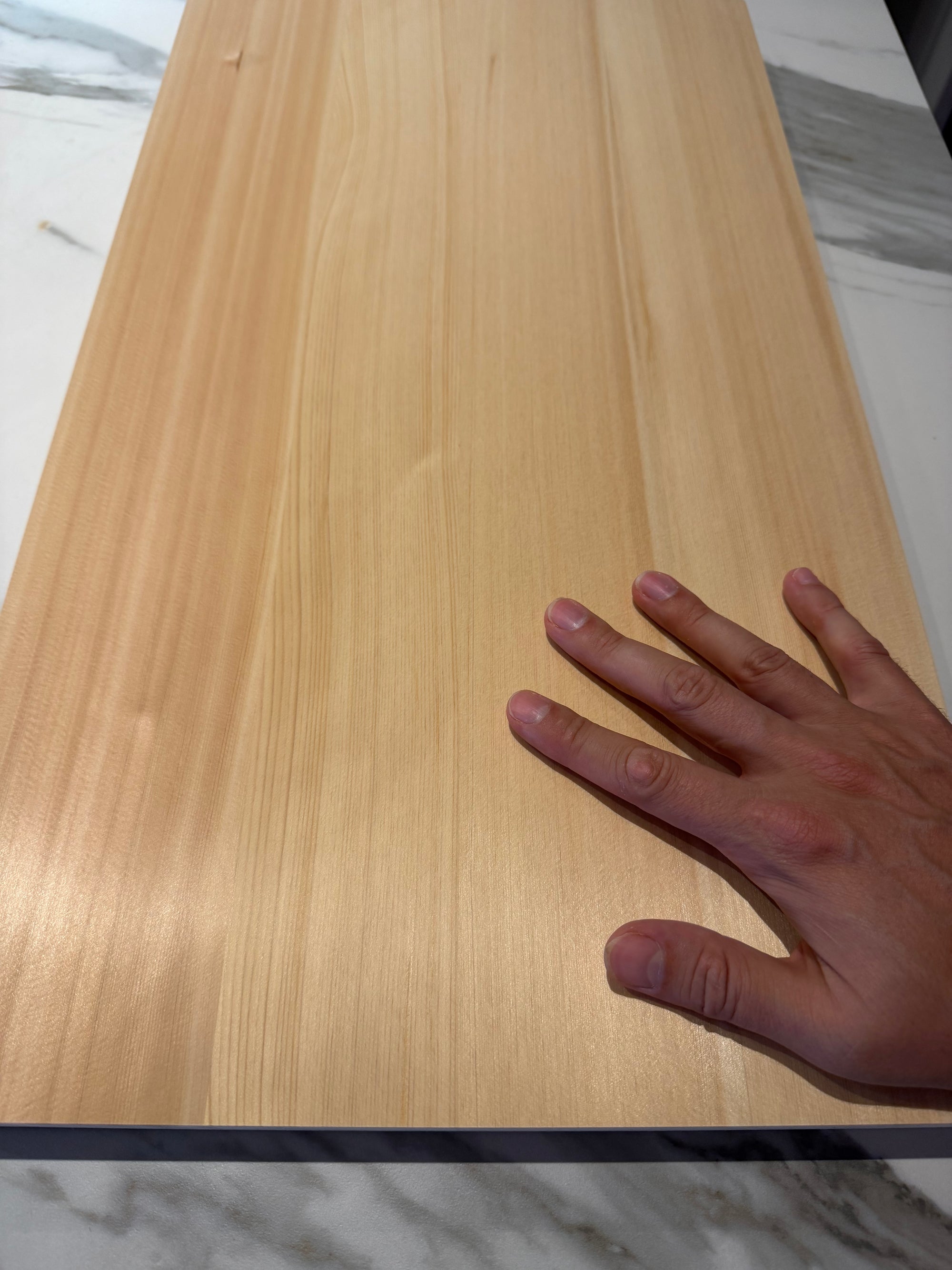 Grande planche hinoki massif épaisse