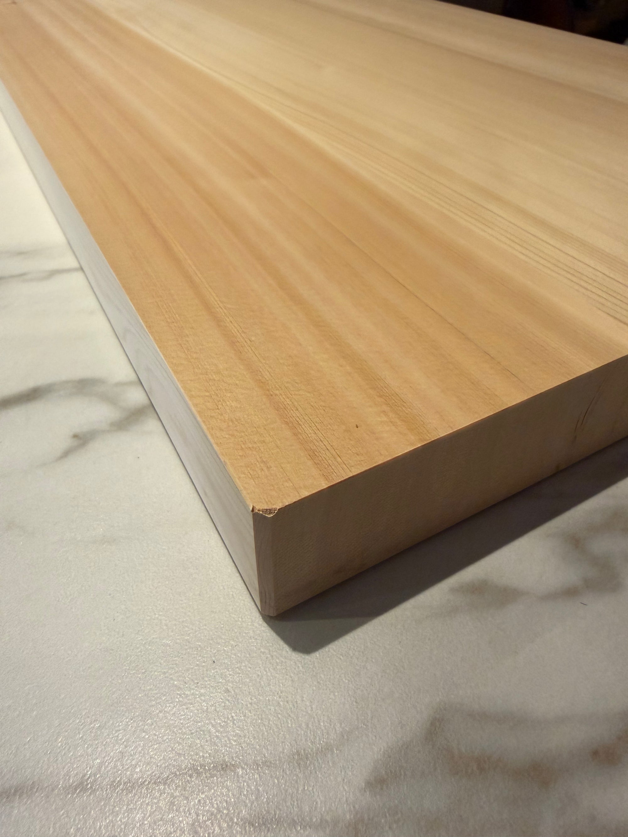 Grande planche hinoki massif épaisse