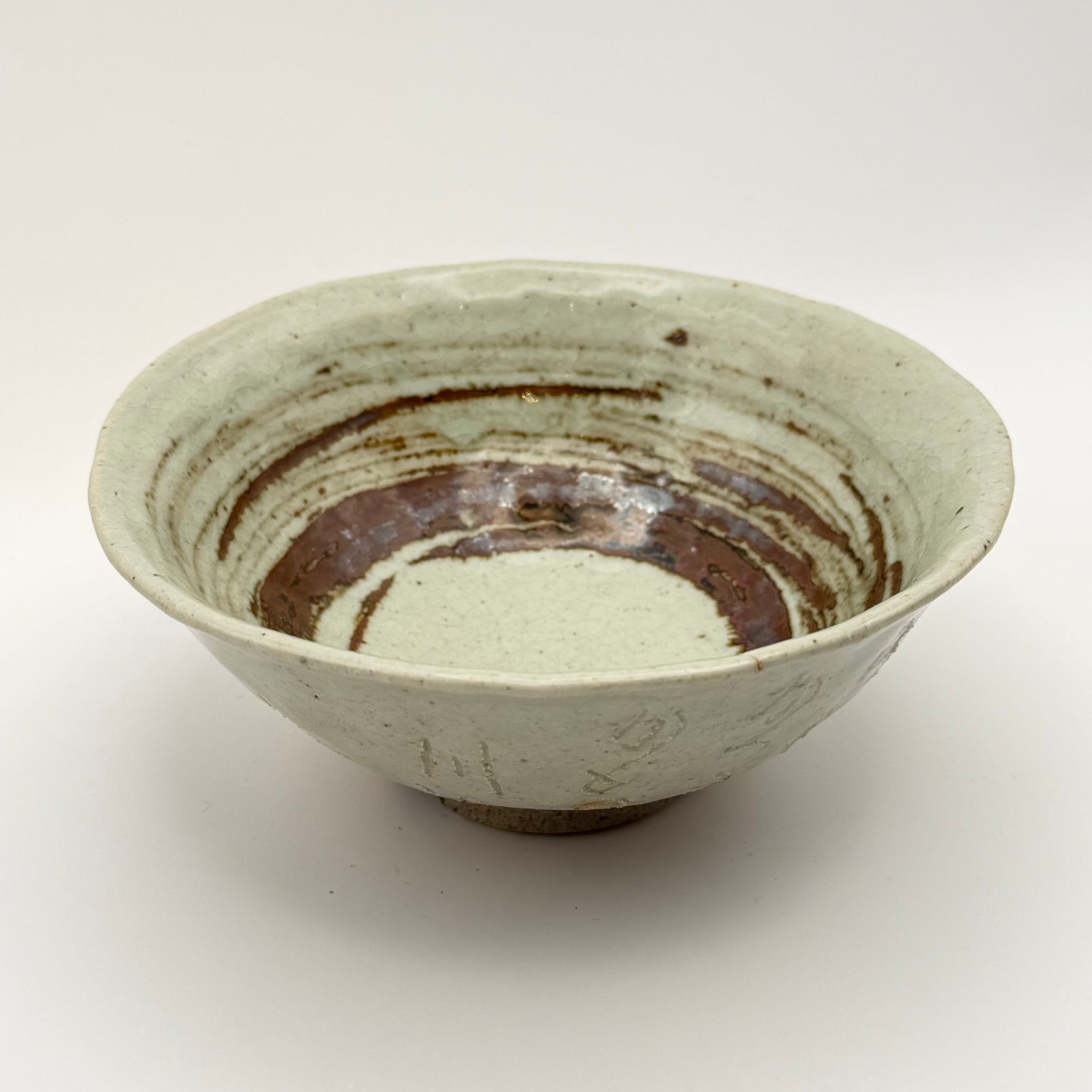 Bol à Matcha Calligraphié, Glaçure Hakeme