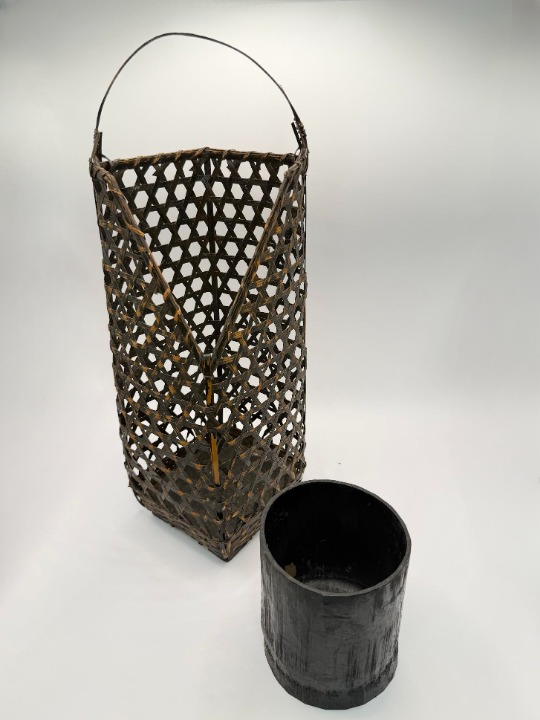 Panier ikebana en bambou tressé, vue 4