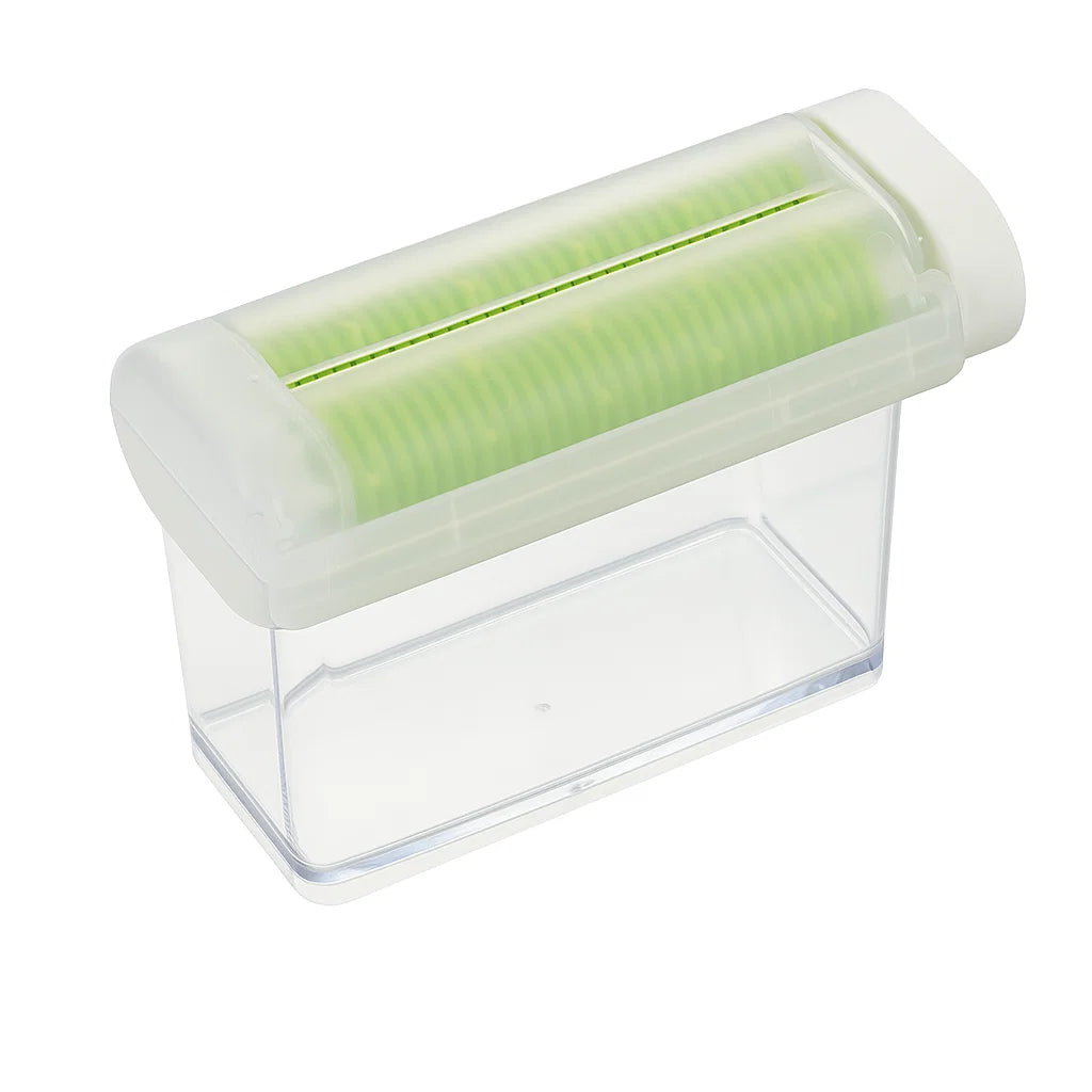 Coupe-nori avec réservoir